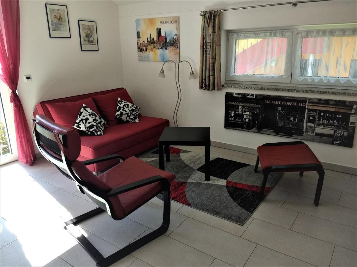 Apartment Sehr Schöne In Bei München *