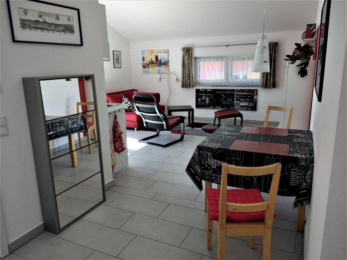 Apartment Sehr Schöne In Bei München *