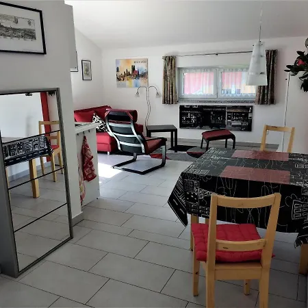 Sehr Schoene Ferienwohnung In Ebersberg Bei Muenchen Esterno foto